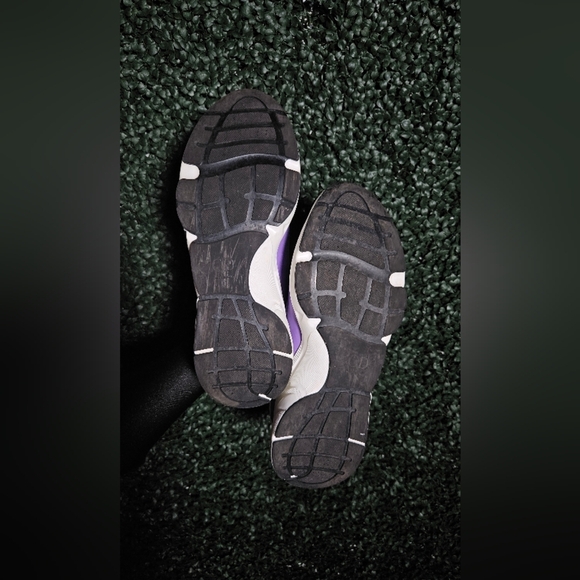 Dior Men's Sneakers - Black, White, Purple, Yellow - Picture 6 of 6